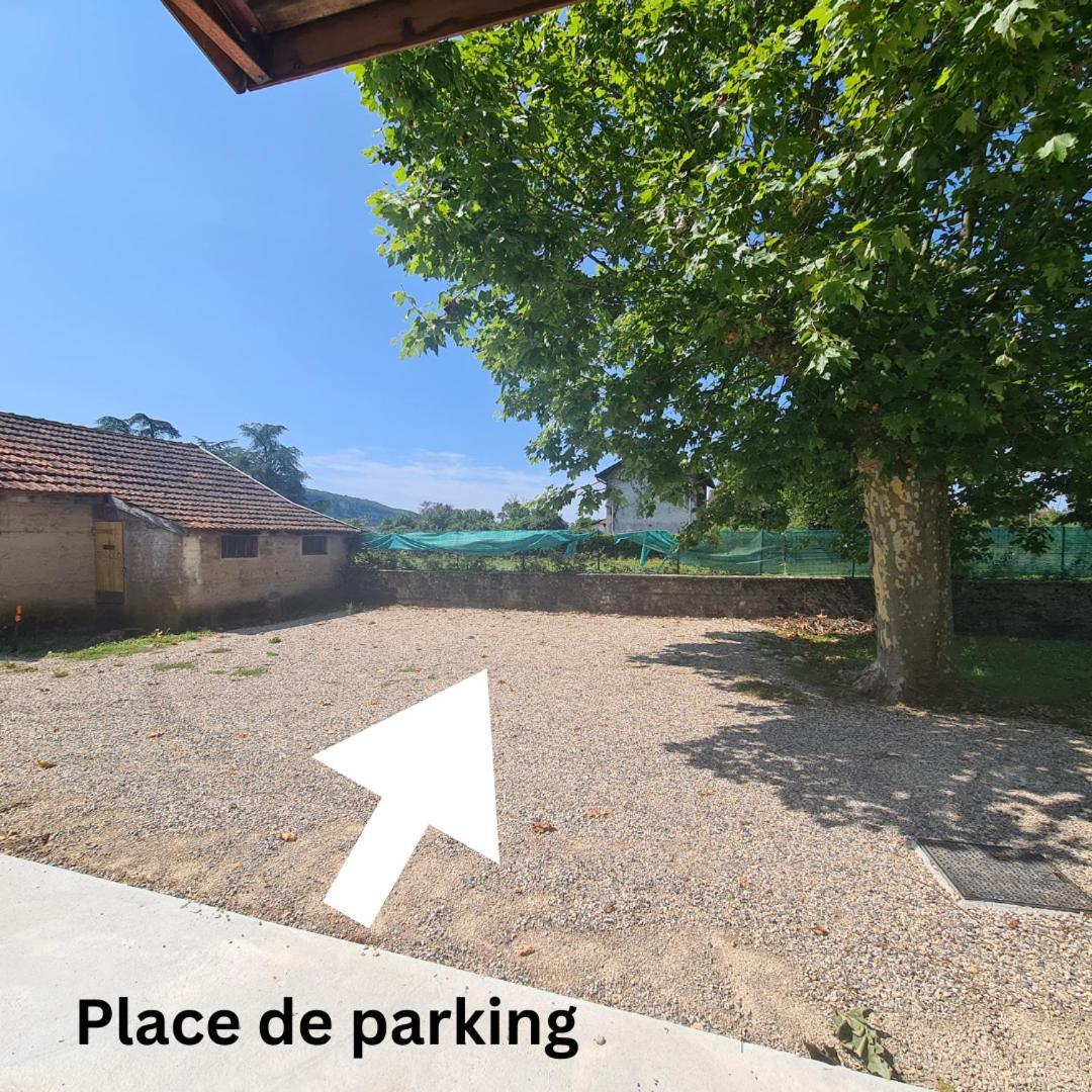 Appartement Le Westy 2 à Hieres-Sur-Amby Extérieur photo
